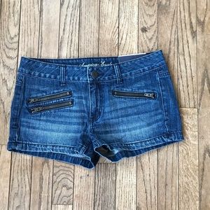 NWT 2/$10 AEO Jean Shorts Shortie w/ Zippers Sz6